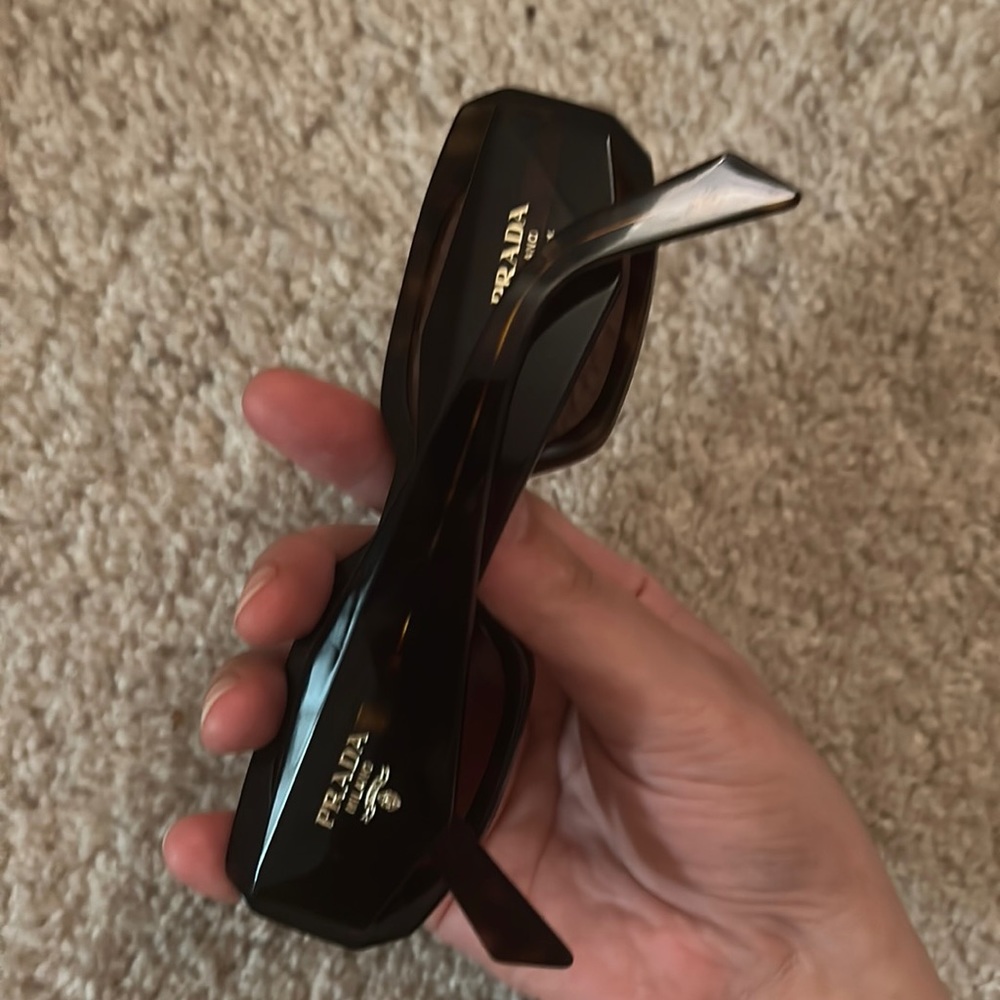 Prada women’s sunglasses PR 17WS 49